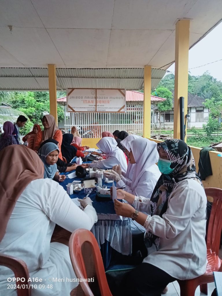 Kegiatan Posbindu Desa Rindu Hati Bekerja Sama Dengan Universitas Muhammadiyah Bengkulu